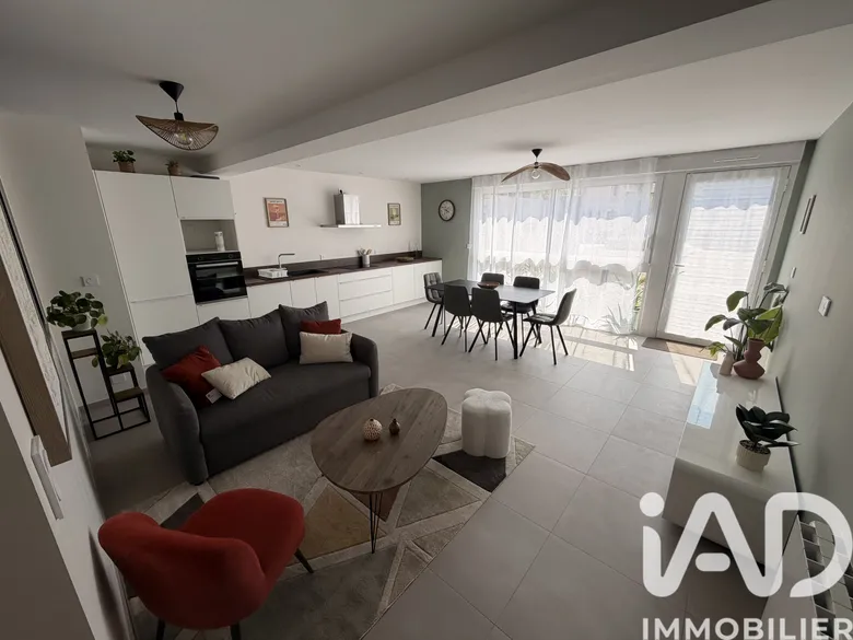 Appartement 3 pièces 81 m² · à Étel · 80,5 m² · 294 900 €