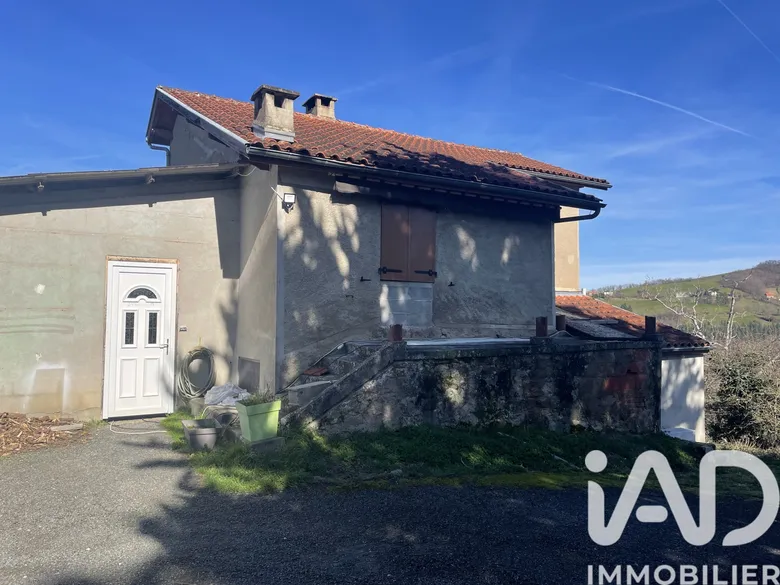 Maison 4 pièces 79 m² · à Auzits · 79 m² · 86 000 €