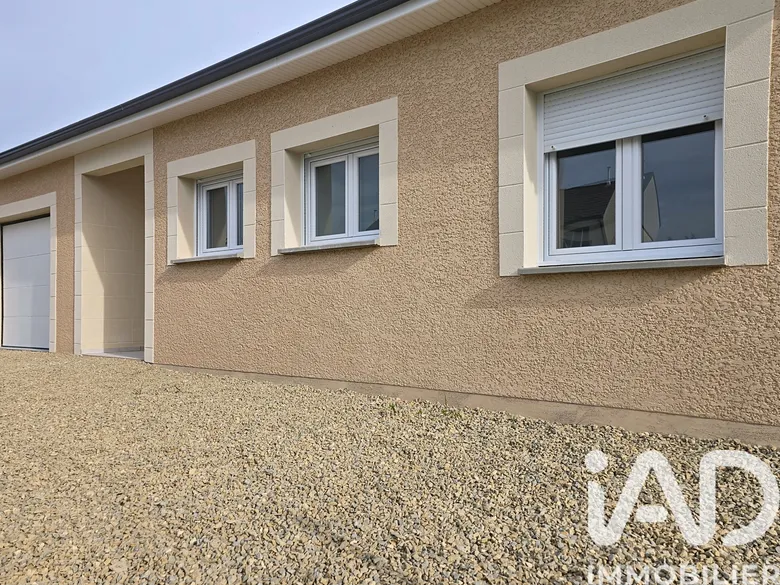 Maison 5 pièces 102 m² · à Amagne · 102 m² · 215 000 €