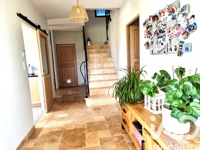 Maison à Saint-Laurent-des-Vignes (24100)