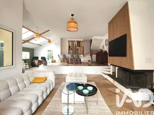 House in Chatou (78400)