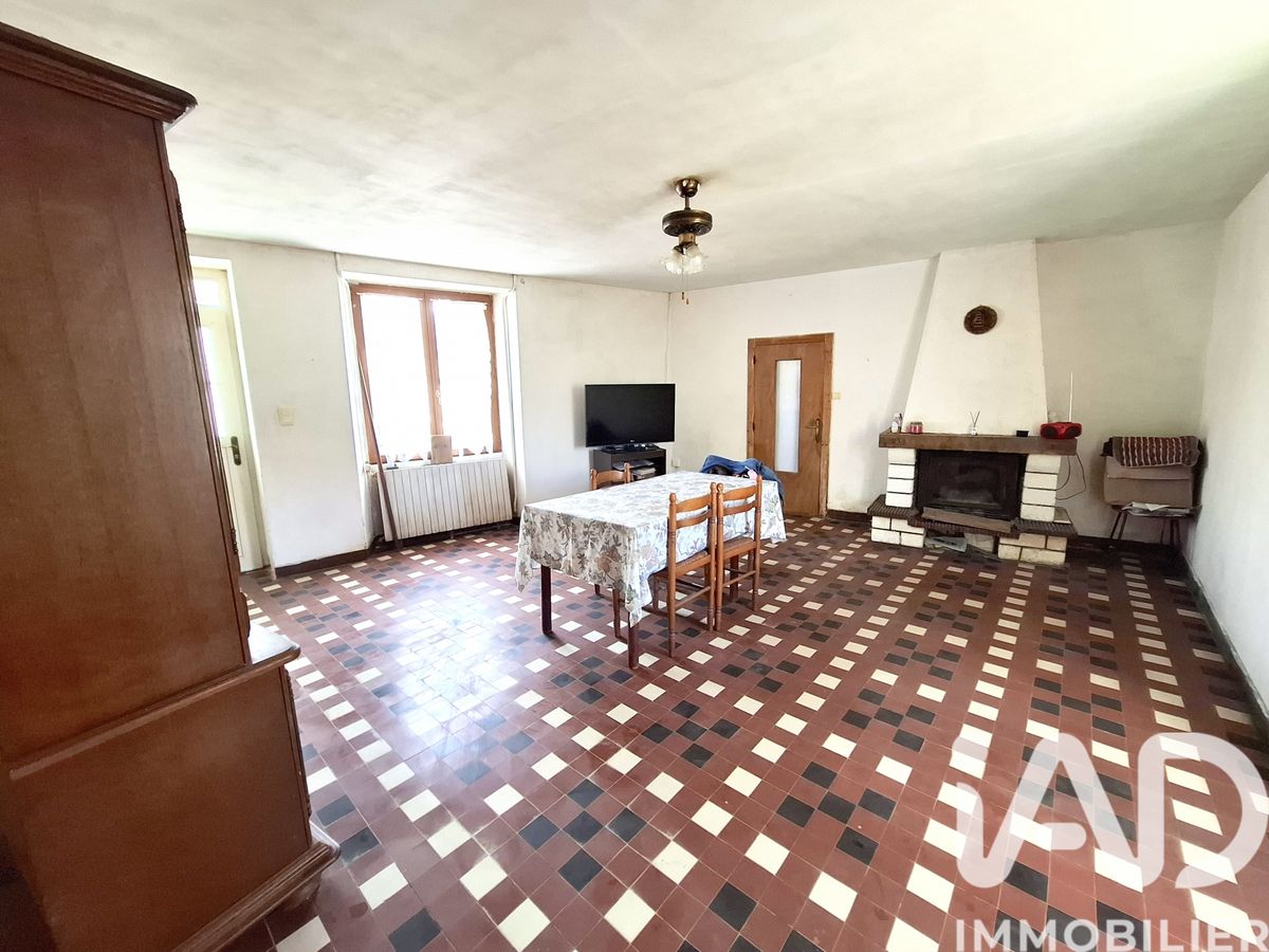 Vente maison à Chevillé (72350) : maison 3 pièces 83 m²