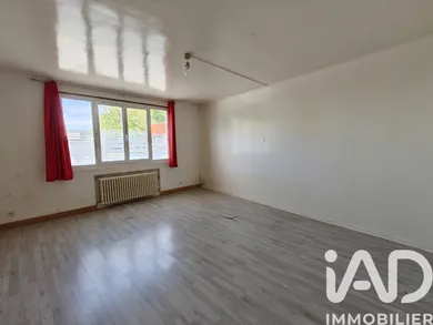 Appartement à Pontault-Combault (77340)