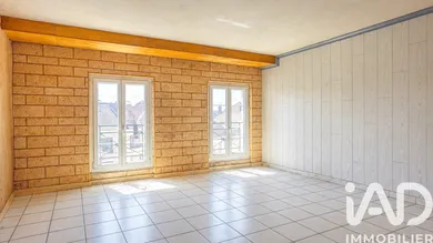 Apartment in Pontoise (95300)