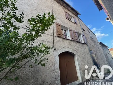 Maison de village à La Roque-Esclapon (83840)