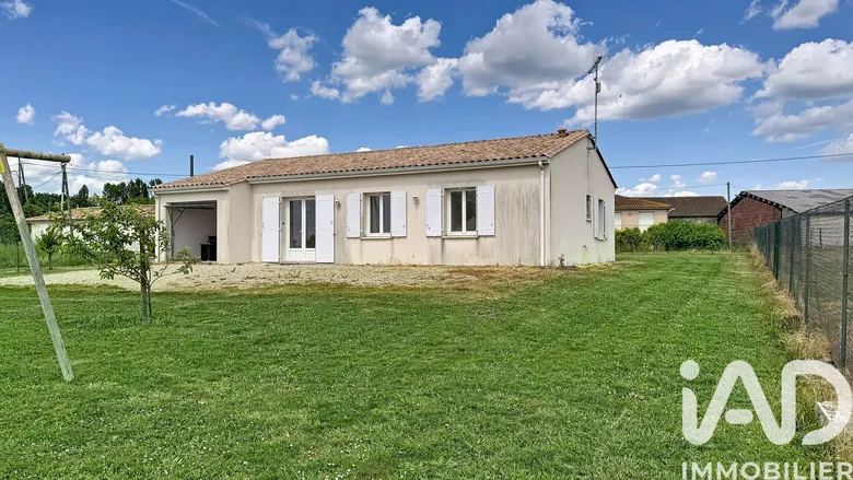 Maison 4 pièces 90 m² · à Sainte-Lheurine · 90 m² · 162 000 €