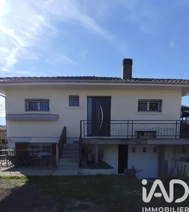 Maison à Le Taillan-Médoc (33320)