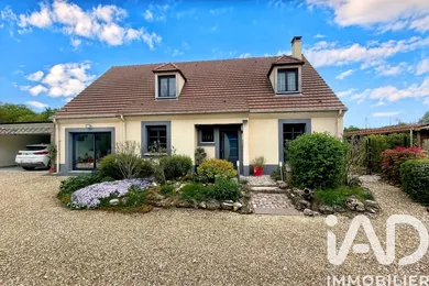 Maison à Sainte-Gemme-Moronval (28500)