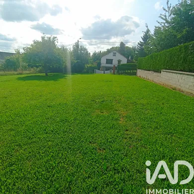 Building plot in Tavaux-et-Pontséricourt (02250)