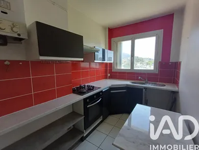 Apartment in Toulon (83000)