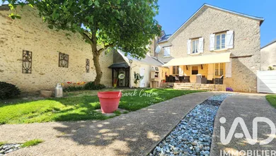 Maison de village à Authon-la-Plaine (91410)