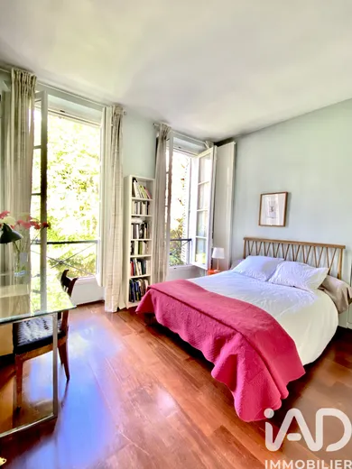 Duplex in Paris (75005)