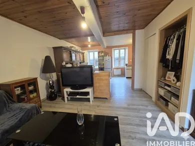 Immeuble à Le Vernet-Chaméane (63580)