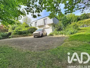 Maison d'architecte à Quenne (89290)