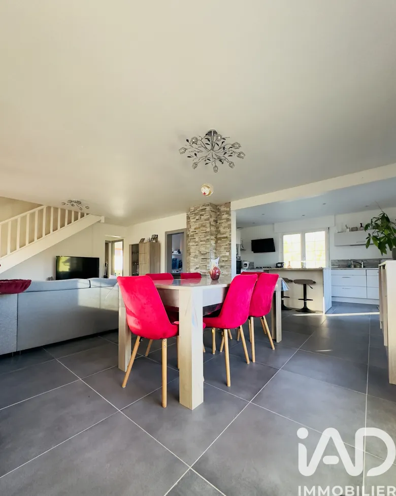 Maison 4 pièces 152 m² · à Créquy · 152 m² · 229 000 €