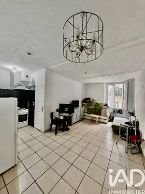 Appartement à Toulon (83000)