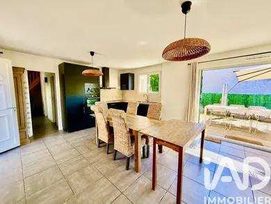 Maison à Roquebrune-sur-Argens (83520)