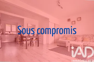 Apartment in Pontault-Combault (77340)