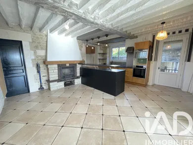 Maison de village à Beine (89800)