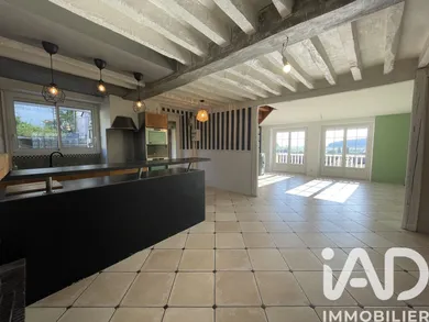 Maison de village à Beine (89800)