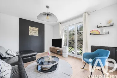 Appartement à Noisy-le-Grand (93160)