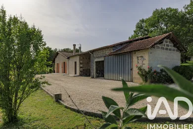 Maison à Saint-Christophe-de-Double (33230)