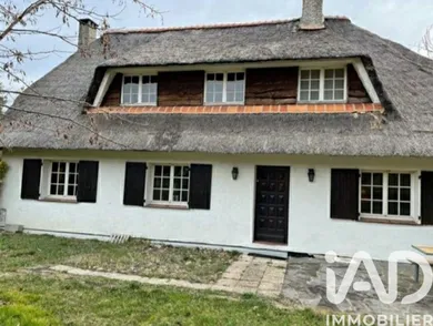Maison à Pérignat-lès-Sarliève (63170)