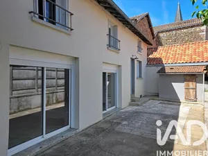 Maison à Massignac (16310)