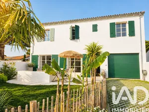 Maison d'architecte à Rivedoux-Plage (17940)