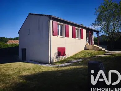 Maison à Aiffres (79230)