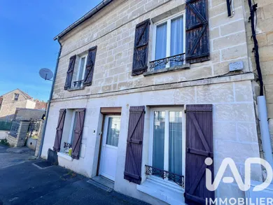 Maison de ville à Chars (95750)