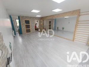 Commercial walls in Lagny-sur-Marne (77400)