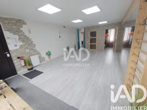 Commercial walls in Lagny-sur-Marne (77400)