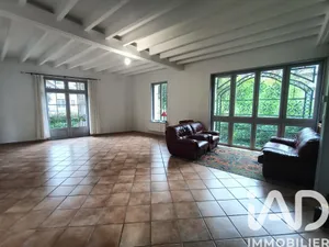 House in Vichy (03200)