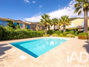 Maison de ville à Le Plan-de-la-Tour (83120)