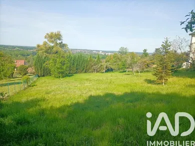 Terrain à bâtir à Abrest (03200)