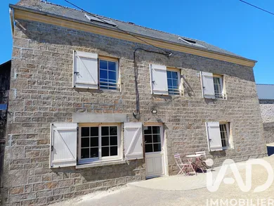 Maison à Saint-Denis-de-Gastines (53500)