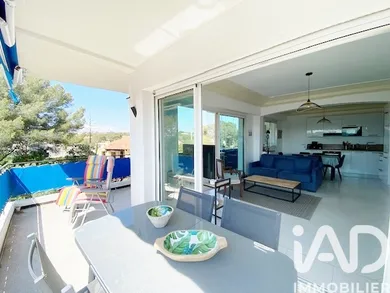 Apartment in Saint-Raphaël (83700)