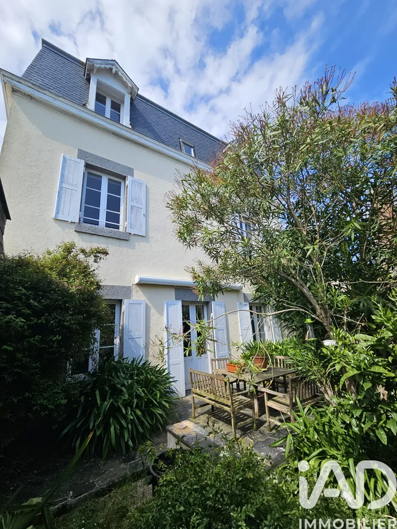 Maison 12 pièces 244 m² · à Saint-Malo · 244 m² · 2 070 000 €