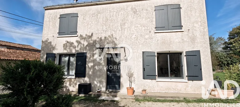 Maison 7 pièces 162 m² · à Saint-Sigismond · 162 m² · 196 000 €