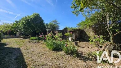 Maison de campagne à Vars (16330)