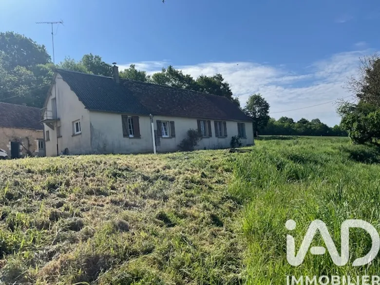 Maison 5 pièces 116 m² · à St Jean de la Motte · 116 m² · 200 000 €
