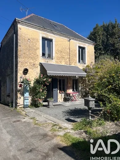 House in La Flèche (72200)