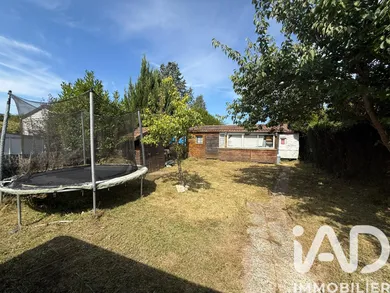 Bungalow à Le Châtelet-en-Brie (77820)