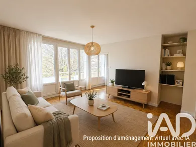 Apartment in Grenoble (38100)