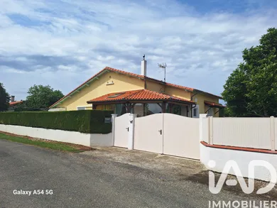 House in Pauilhac (32500)