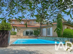 House in Saint-Priest (69800)