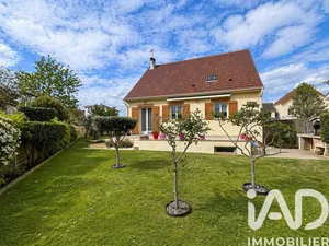 Pavillon à Ris-Orangis (91130)