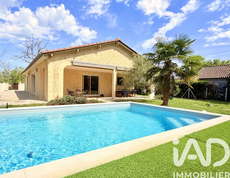Maison 6 pièces 148 m² · à Saint-Paul-de-Serre · 148 m² · 349 000 €