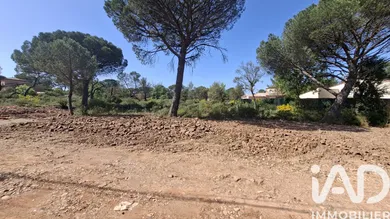 Building plot in Le Cannet-des-Maures (83340)